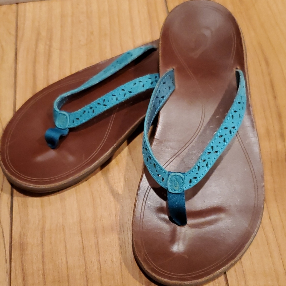 Olukai Leather Sandals
